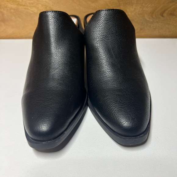 Slip on leather mule with chunky heel - Picture 8 of 8